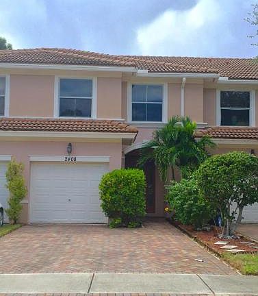 5th image of 2408 Seminole Palms Dr