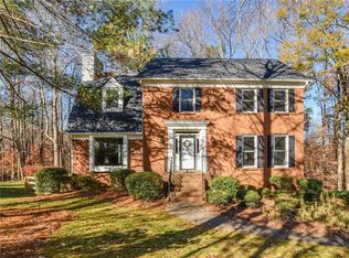3240 Paddle Wheel Ct, Suwanee, GA 30024