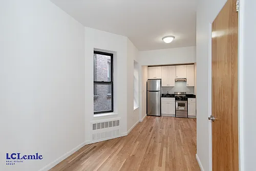 7 Jones St #5B Photo 1 7 Jones St #5B Photo 1