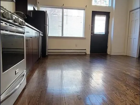 383 2nd Street image 5 of 6