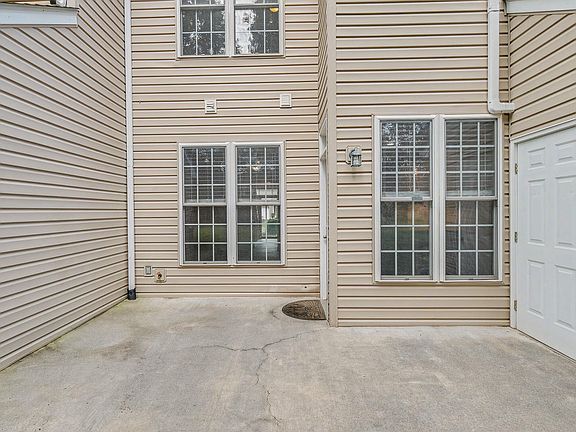 5th image of 8706 Little Hoop Rd