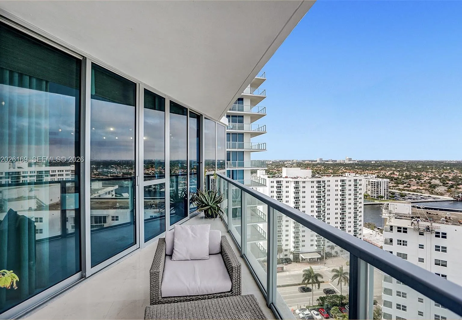 Ocean Palms Condo — Photo 2