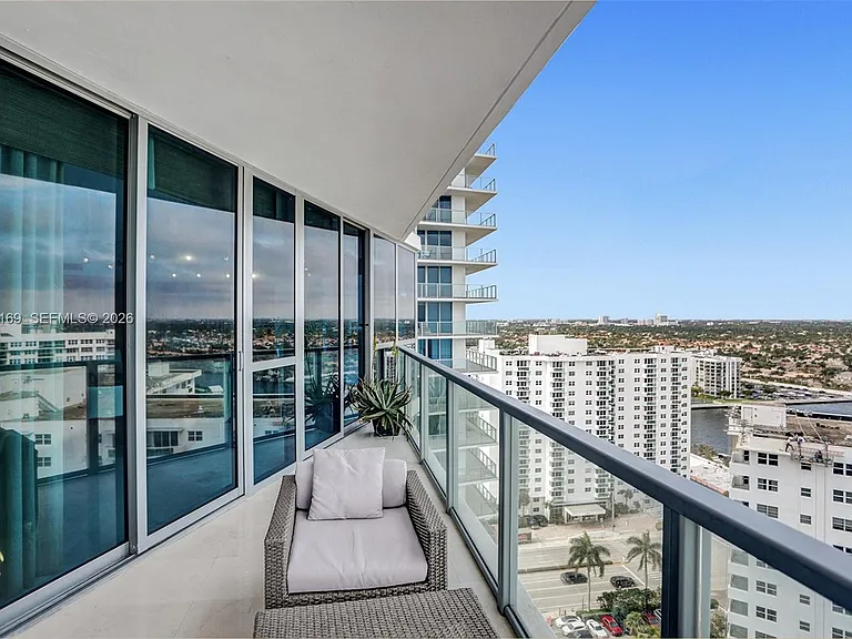 3101 S Ocean Dr #2005 — Photo 2
