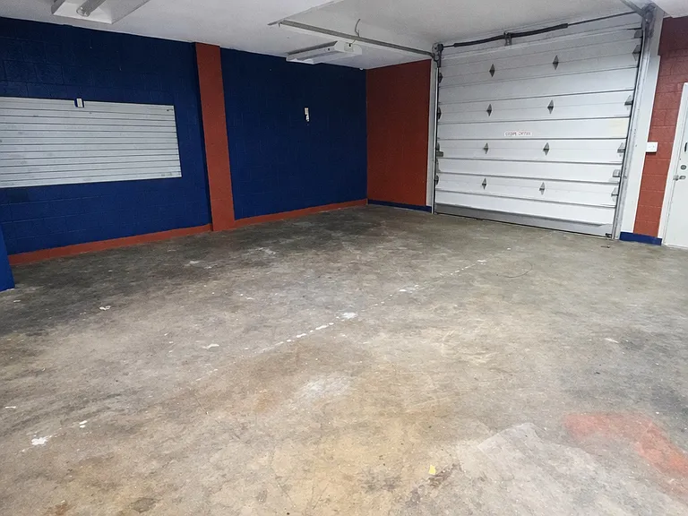1757 Broadway — Photo 20