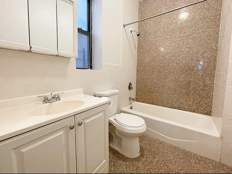 368 W 127th St #12 — Photo 6