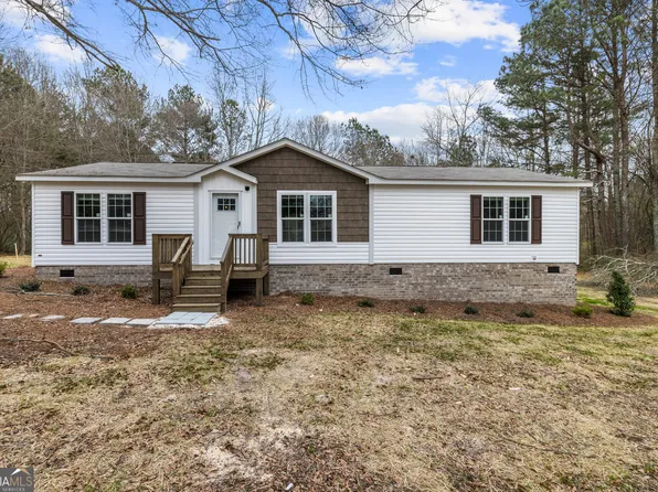 3435 Deerfield Rd, Loganville, GA 30052