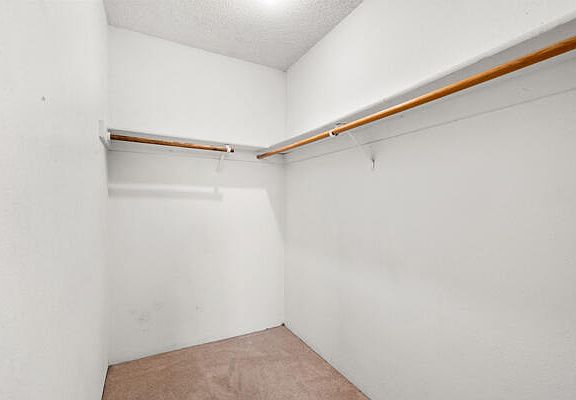 4th image of 1217 E Ferguson Avenue
