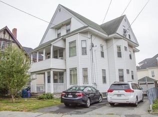 18 Buswell St, Lawrence, MA 01841