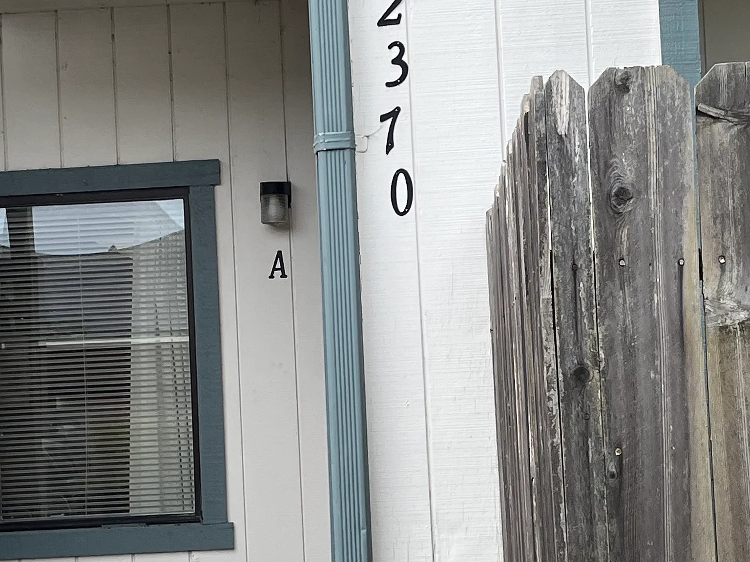 2 bed, 1064 sqft, $1,895 — Photo 1