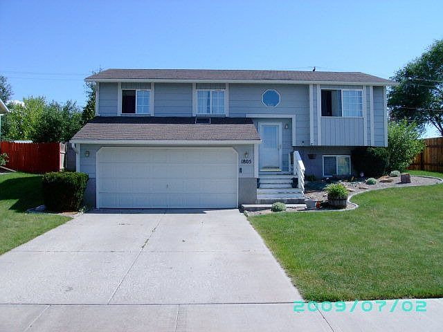 1st image of 1805 Peggys Ln