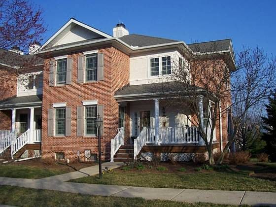 1st image of 563 Cricket Ln