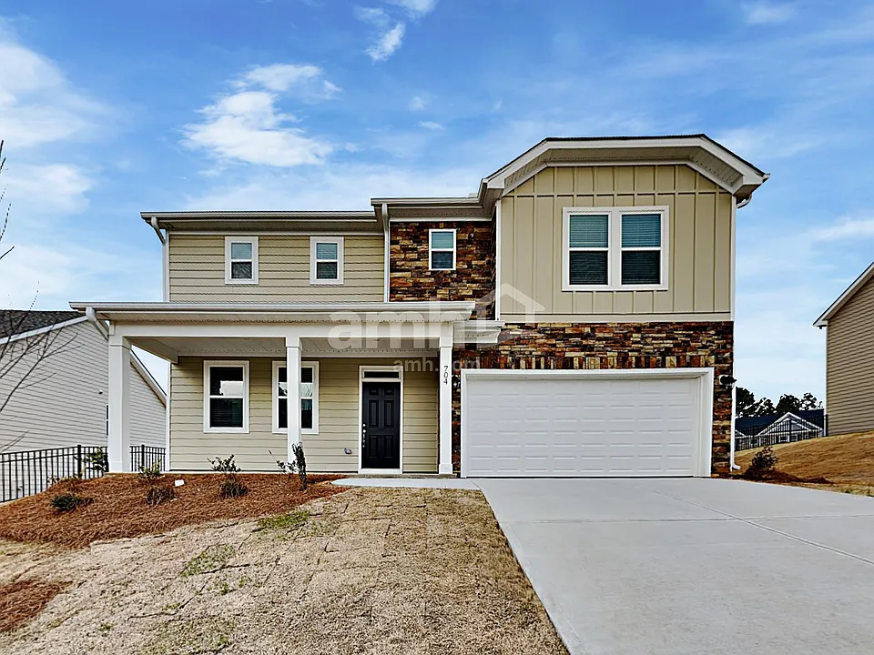 704 Callan Ct