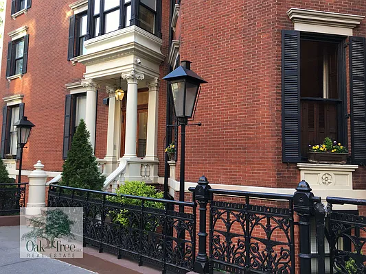 Rented by Oak Tree LLC | media 20