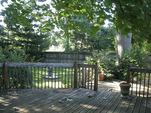 5th image of 5549 Kelekent Ave SE