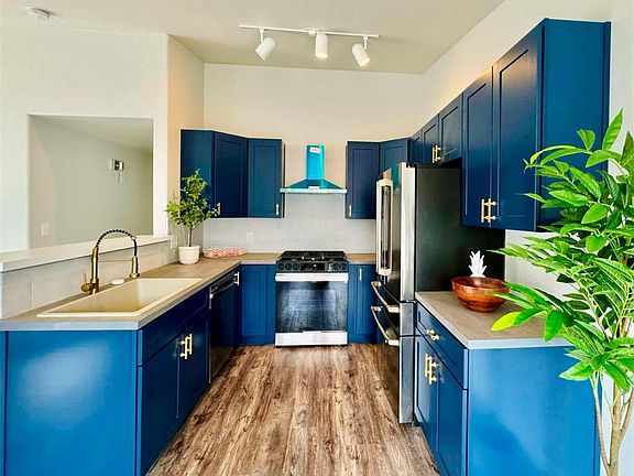 3rd image of 8468 Thunder Ridge Way #202