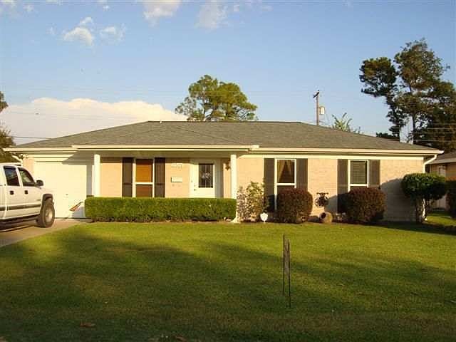 1st image of 2521 Hampton Ln