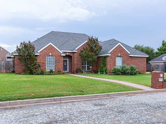 2nd image of 771 Lytle Shores Dr