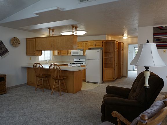 5th image of 1050 W Red Hills Pkwy Unit 16