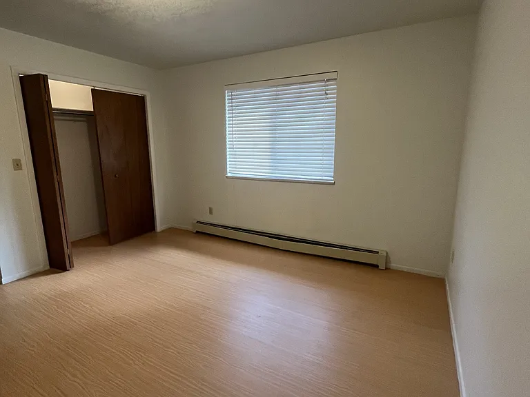 108 Park Dr #1 — Photo 6