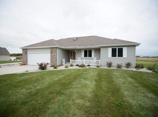 4473 E Cider Mill Rd, Columbia City, IN 46725