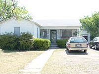 1st image of 805 Childress St