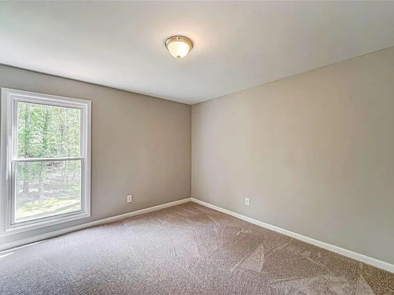 2218 Woodfern Dr — Photo 34