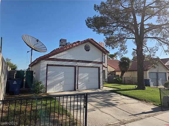 2nd image of 5312 Alpine Pl