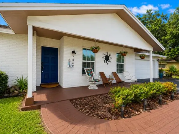 7460 SW 42nd Place, Davie, FL 33314