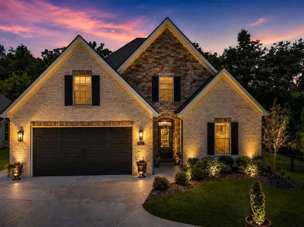 8513 Sunscape Ln, Knoxville, TN 37922