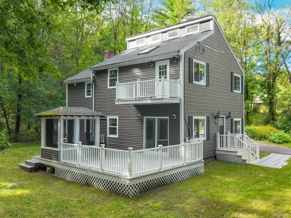 198 Uxbridge Rd, Sutton, MA 01590