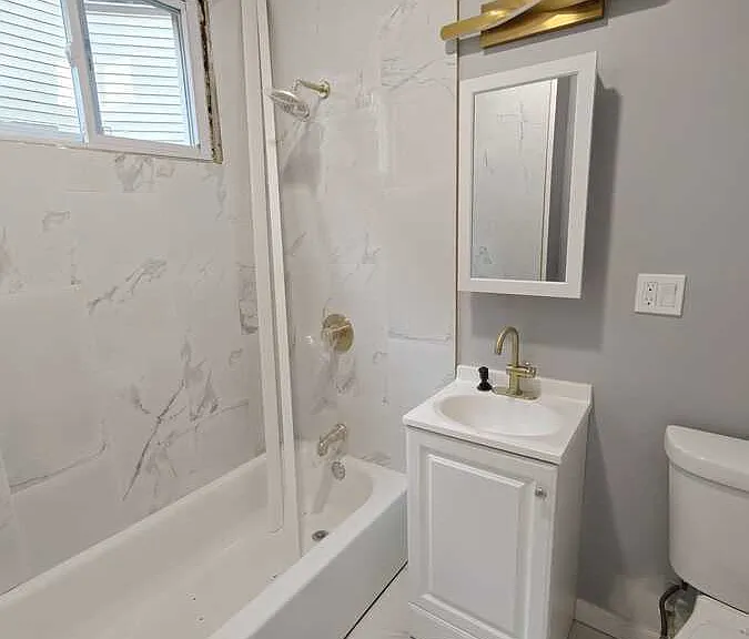 1214 Whalley Ave — Photo 12