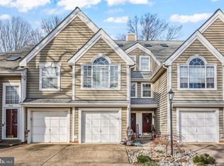 307 Overlook Dr #5, Occoquan, VA 22125