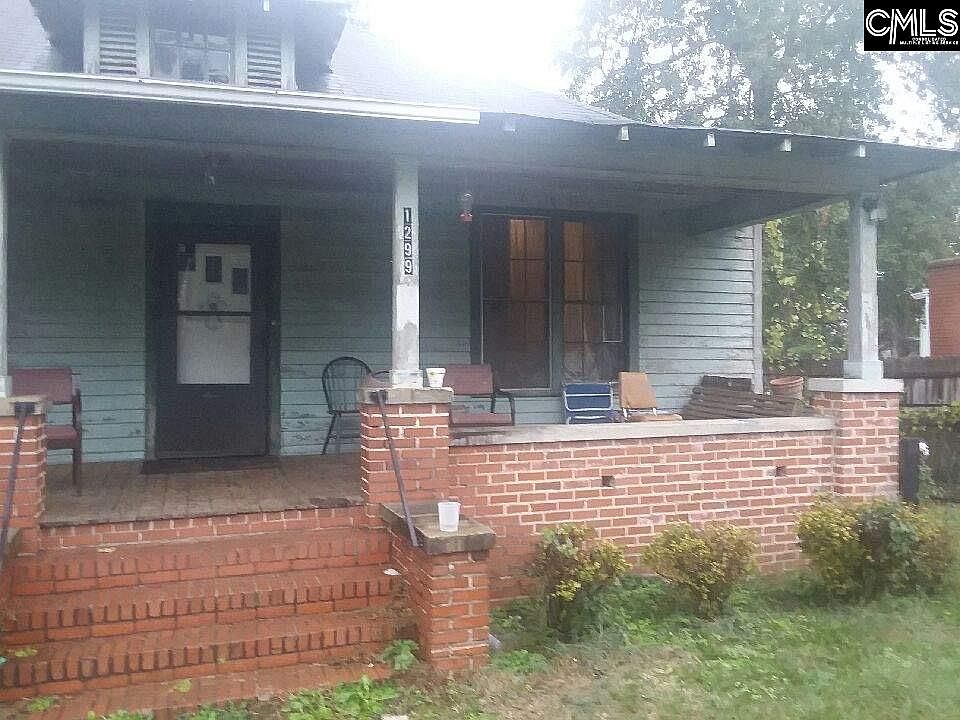 1st image of 1299 Windsor St