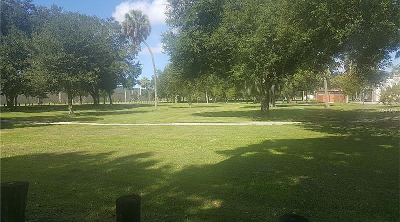 2nd image of 130 Maxwell Pl
