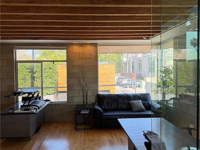 6615 Melrose Ave #1 — Photo 9