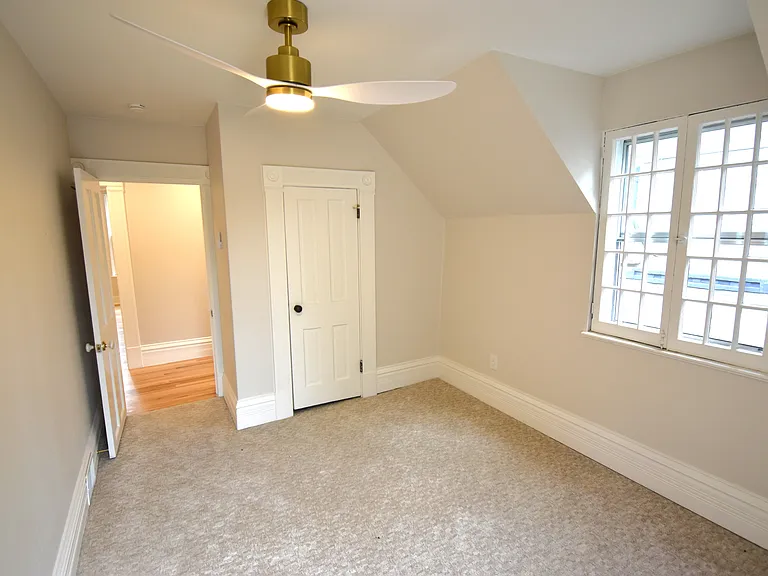 2105 S Fillmore St — Photo 45