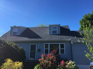29 Hilliard Ave, Central Islip, NY 11722