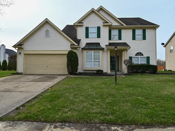 12717 Tealwood Dr, Indianapolis, IN 46236