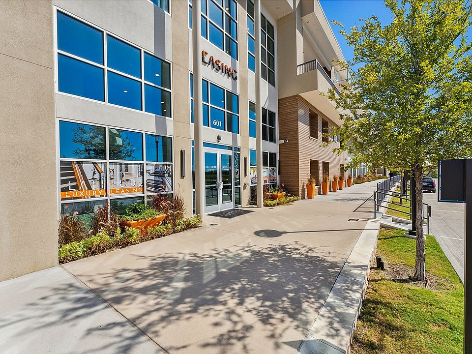 Take a stroll around Latitude Apartments