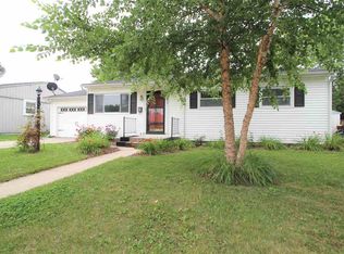 1711 Evans Ave, Loves Park, IL 61111