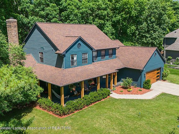 3rd image of 3496 Honeywood Ln