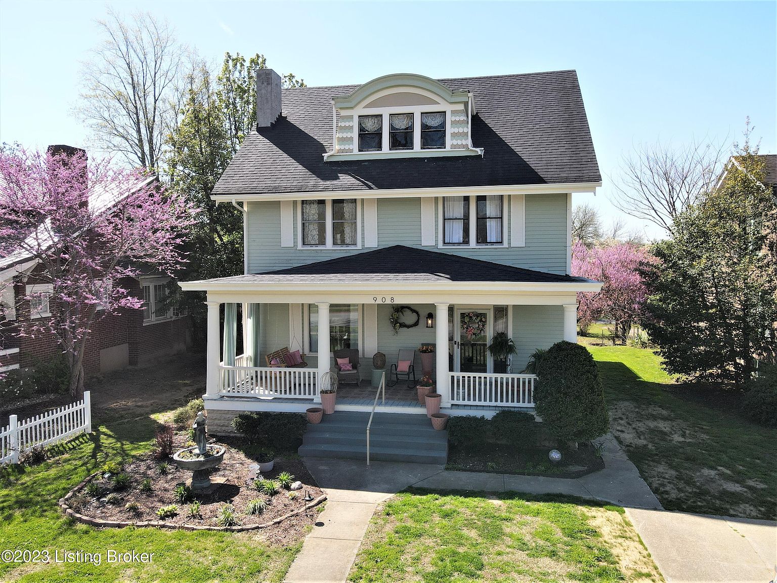 908 Highland Ave, Carrollton, KY 41008 Zillow