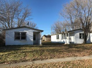 405 & 411 2nd St SW, Staples, MN 56479