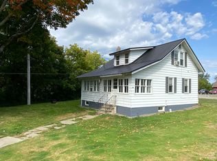 121 Court St, Houlton, ME 04730