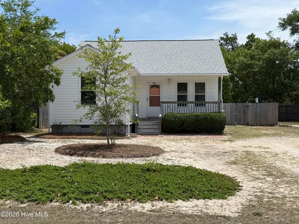 128 NW 12th Street, Oak Island, NC 28465
