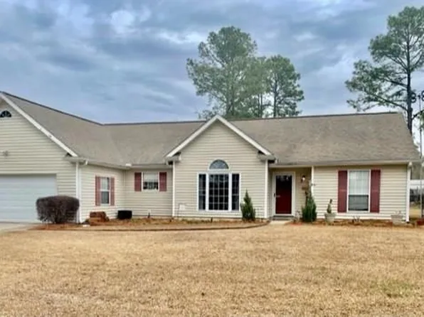 711 E 42nd St, Tifton, GA 31794