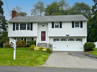 61 Old Stagecoach Rd, Meriden, CT 06450