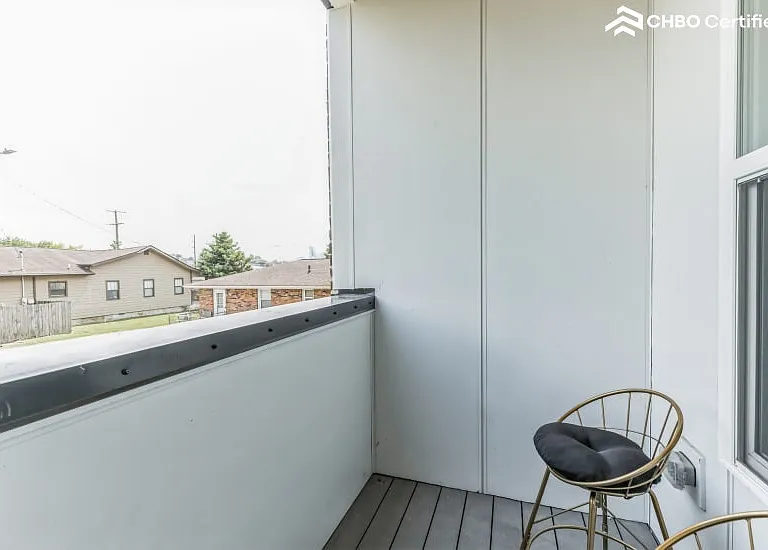 121 Neill Ave — Photo 29