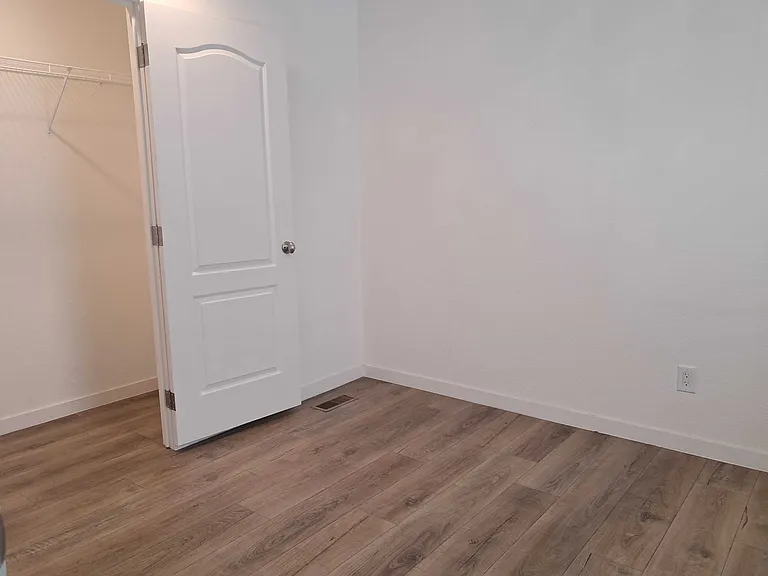2701 E Allred Ave #81 — Photo 38