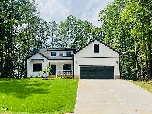 3 bed, 2.5 bath, 2006 sqft, $2,500 — Photo 1